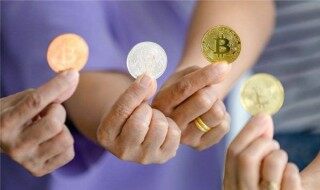 比特币在什么平台交易平台？蓝色的比特币交易平台软件叫啥名字